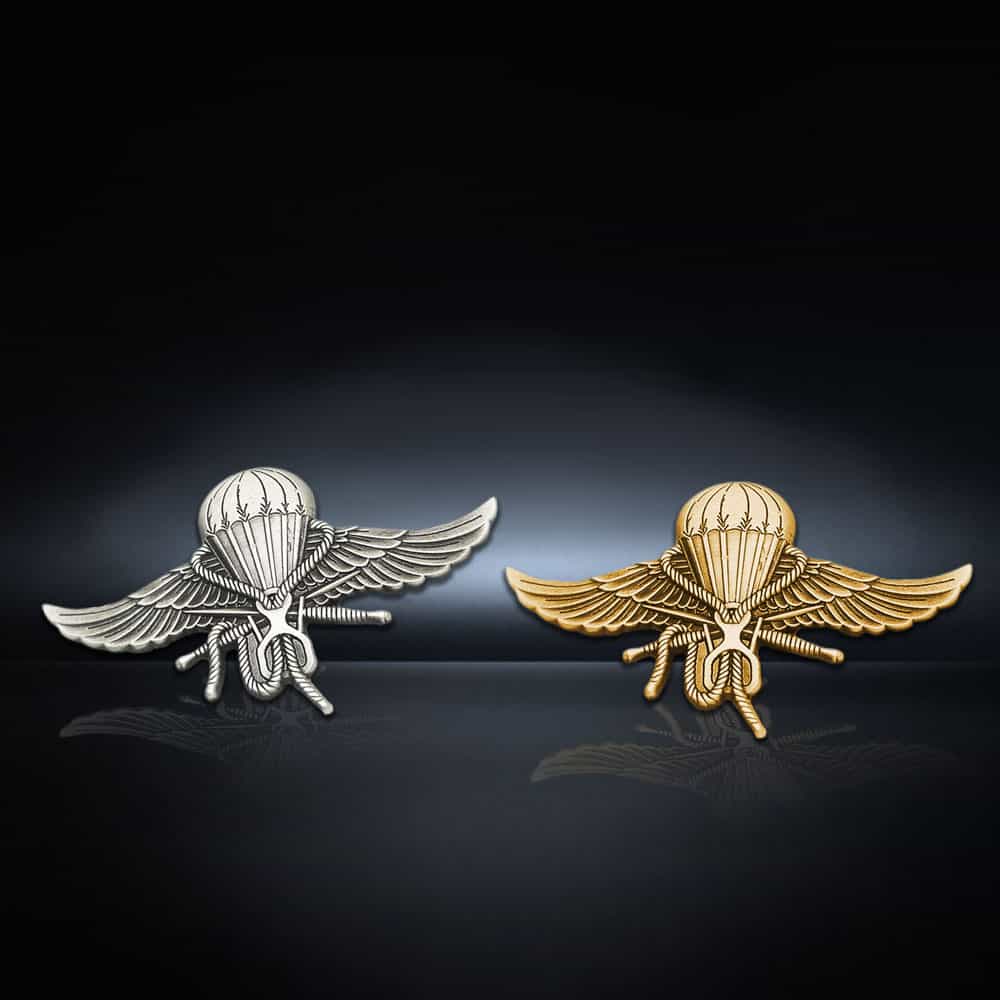 Zinc Alloy Die Casted Vintage Plated Hand Polished Decorative Honor Award Wing Badge